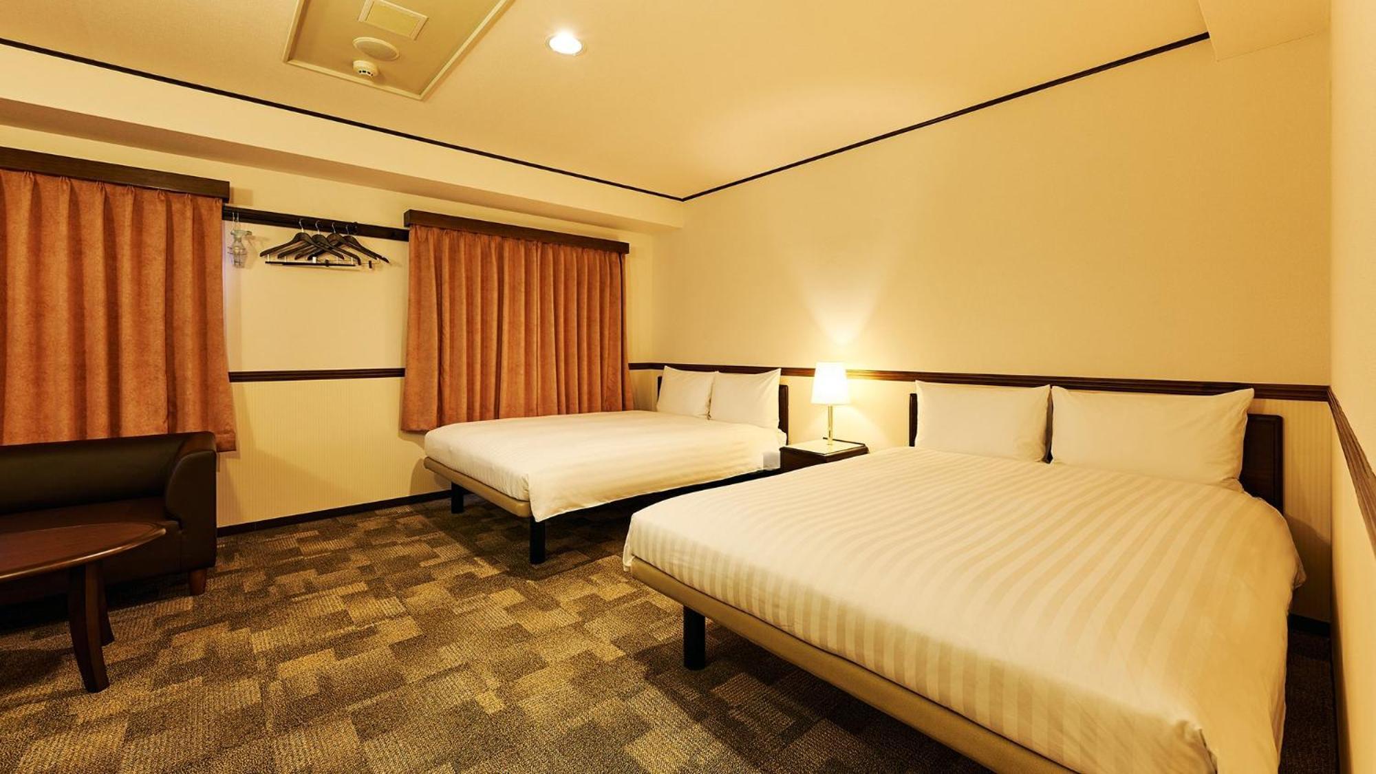 Toyoko Inn Osaka Itami Airport Toyonaka Zimmer foto