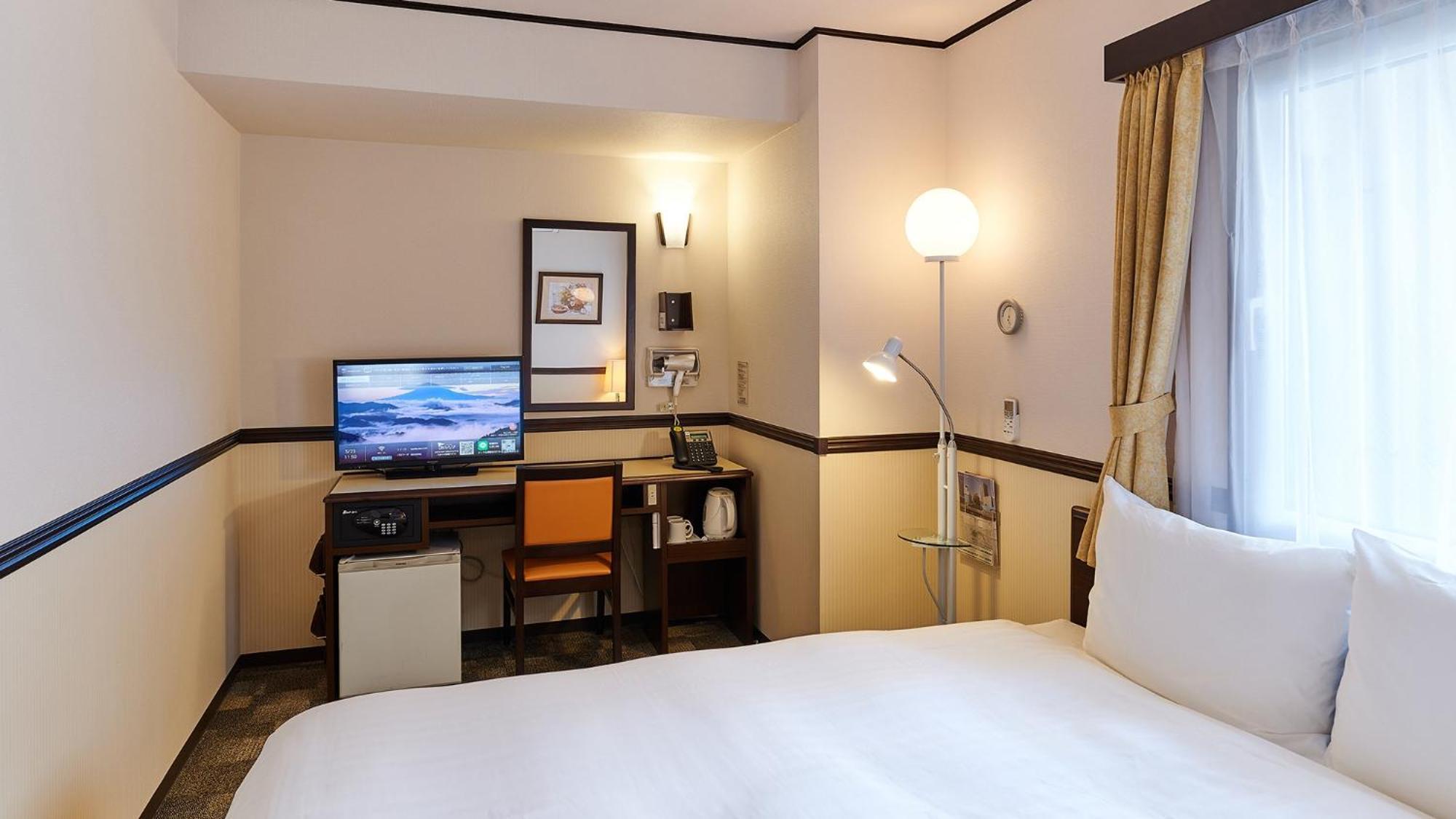 Toyoko Inn Osaka Itami Airport Toyonaka Zimmer foto